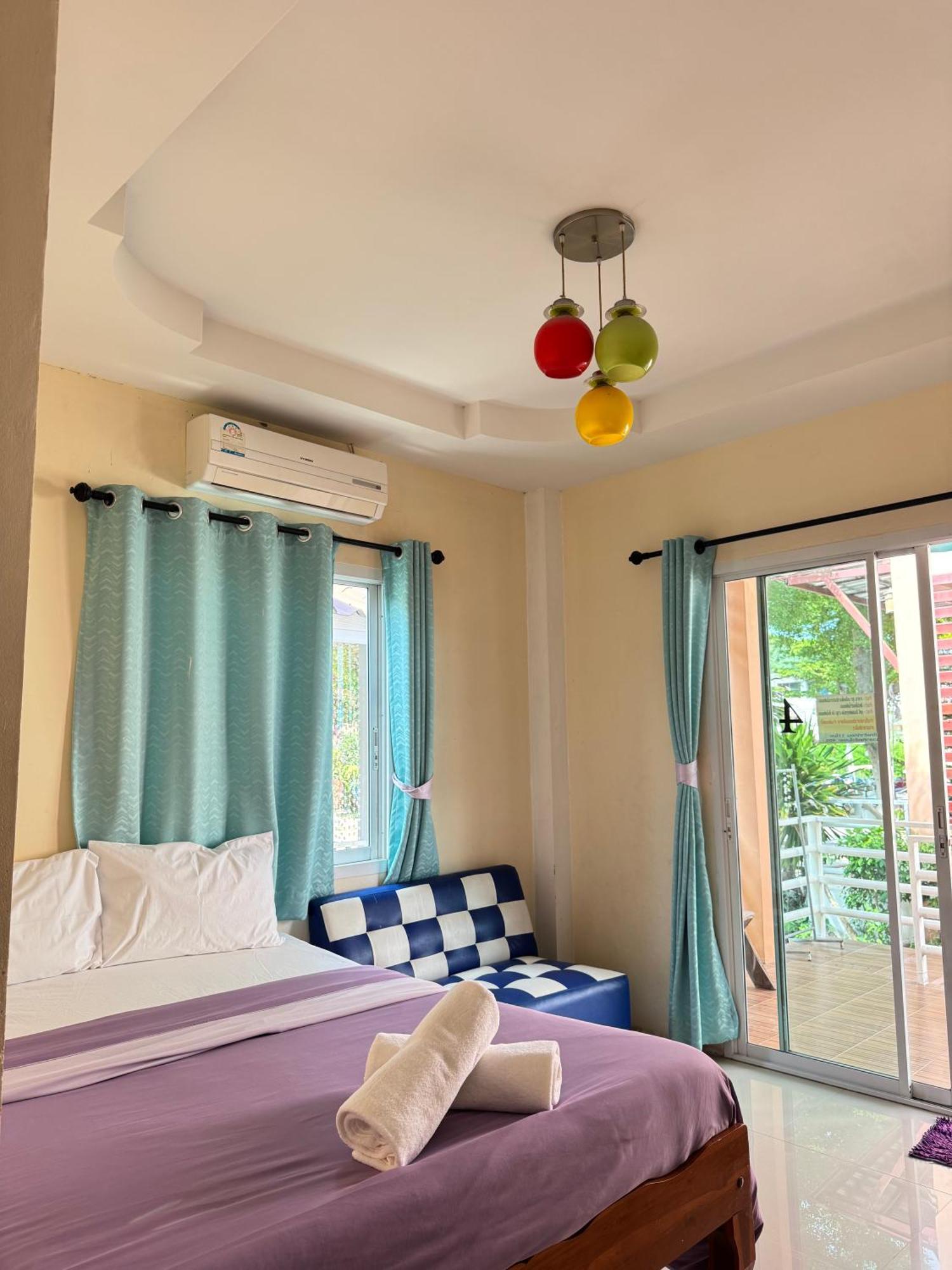 Rang Noknoy Resort At Kohlarn 外观 照片