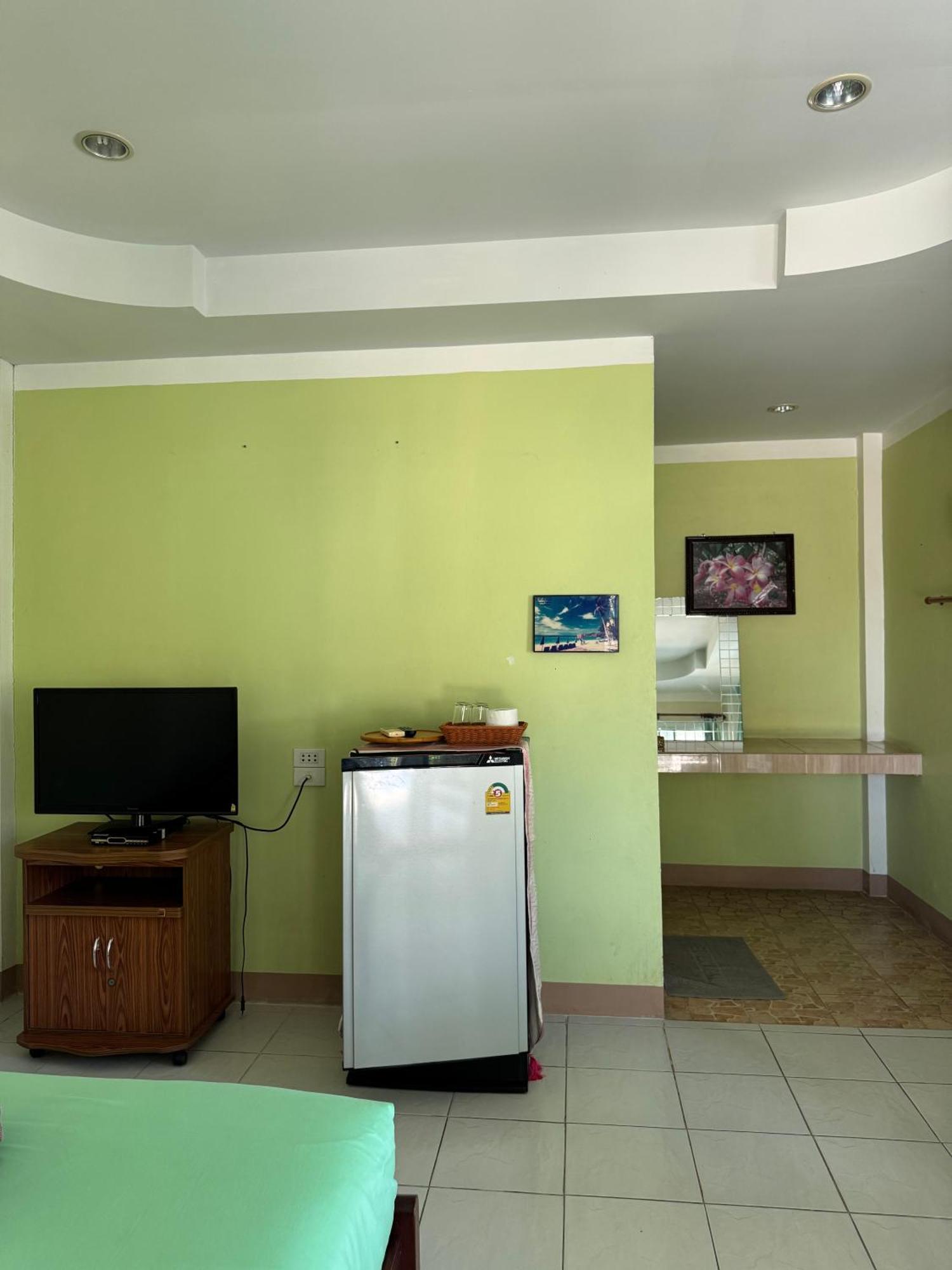 Rang Noknoy Resort At Kohlarn 外观 照片