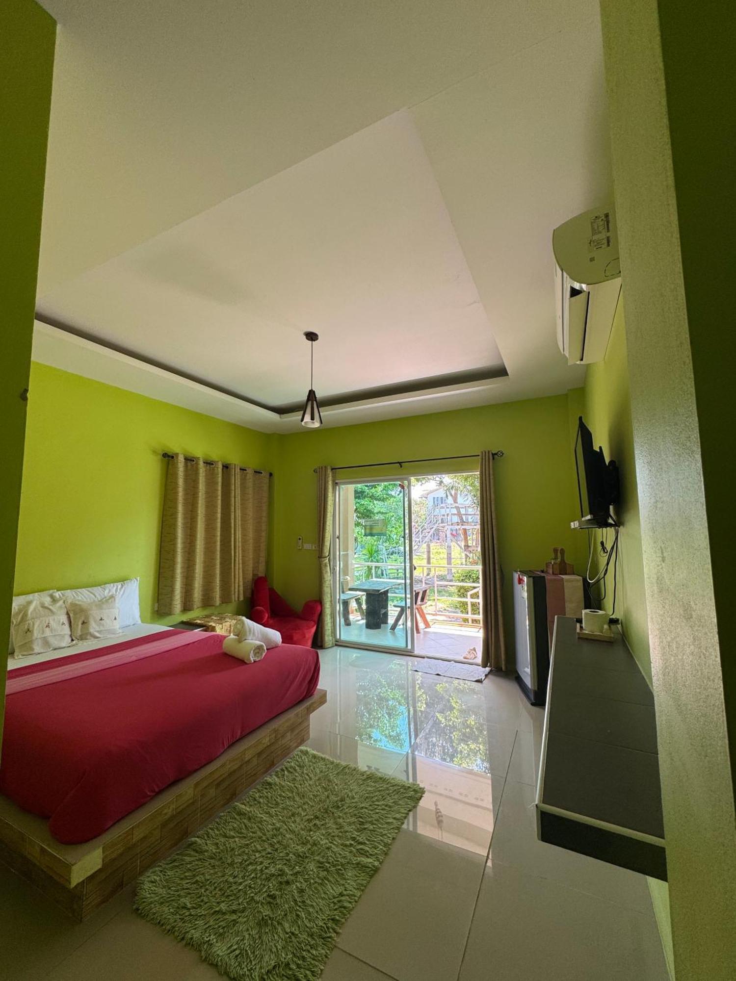 Rang Noknoy Resort At Kohlarn 外观 照片
