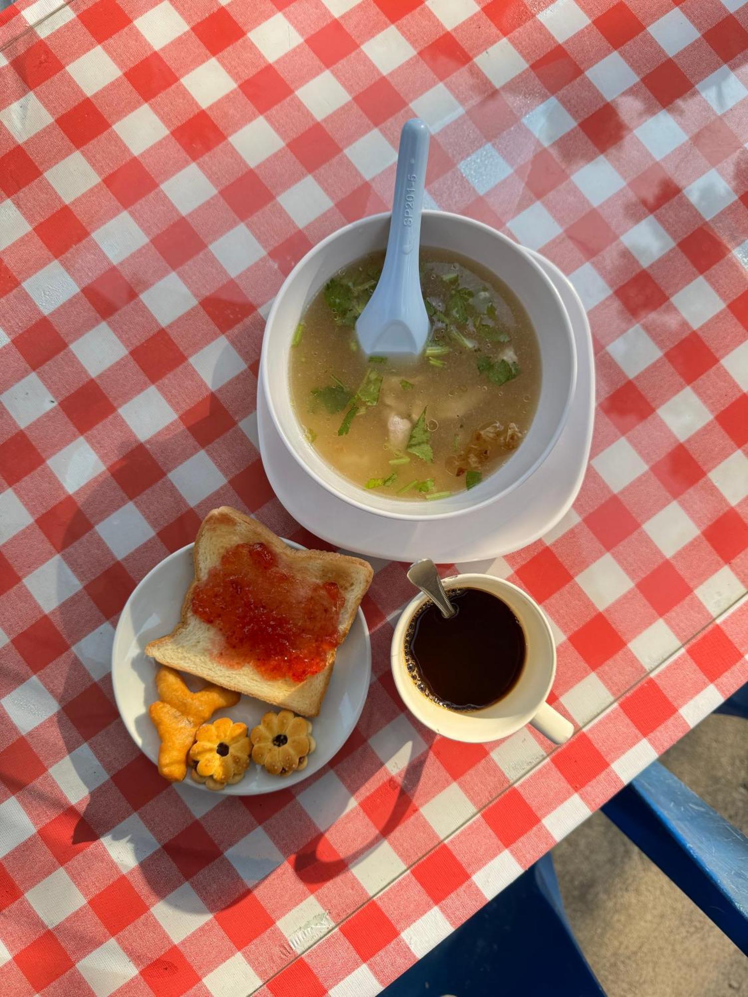 Rang Noknoy Resort At Kohlarn 外观 照片