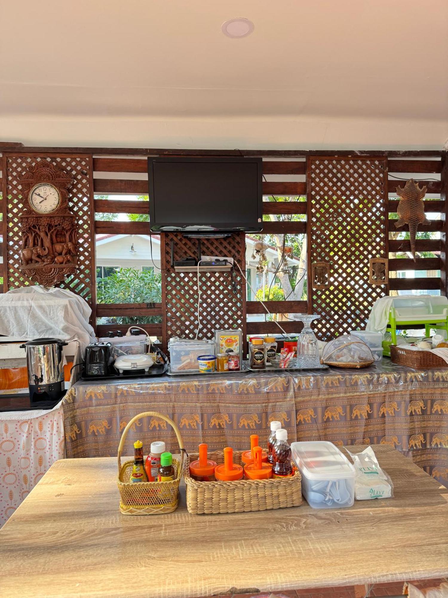 Rang Noknoy Resort At Kohlarn 外观 照片
